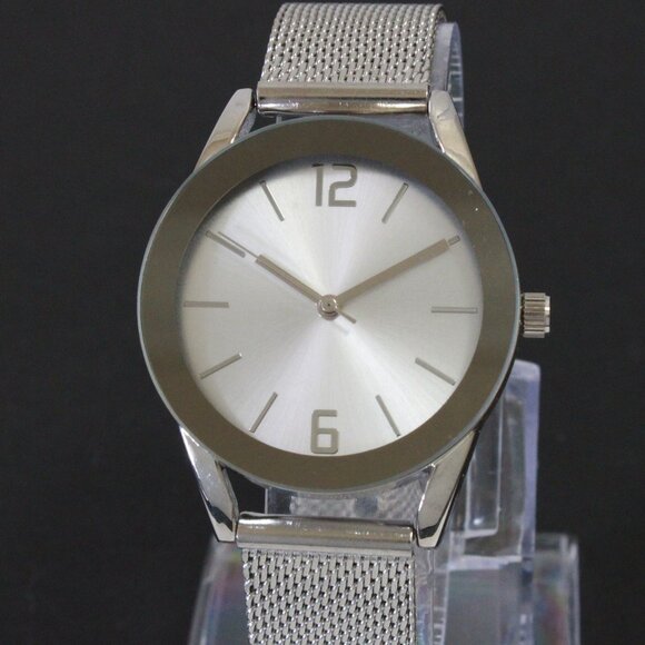 Accutime Ladies Quartz Watch Silver Tone With Wire Milanese Bracelet 34mm - Picture 6 of 15